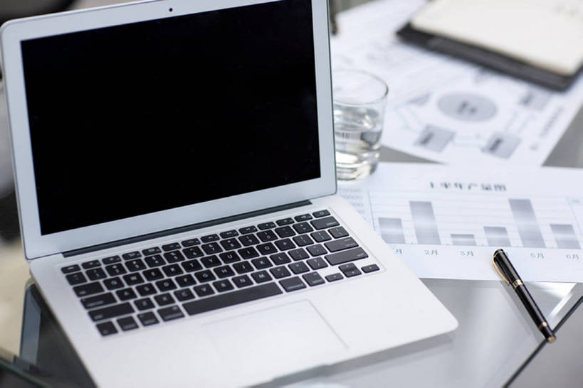 无人,办公室,横图,室内,白天,商务,笔记本电脑,互联网,技术,静物,北京,中国,亚洲,屏幕,图表,文件,办公用品,联系,现代,书桌,文具,学习用品,摄影,生长,技巧,文具用品,手艺,东亚,计划书,完成,无线电技术,技能,技艺,计算机,彩图,妙技,本领,好消息,财务报告,bj175