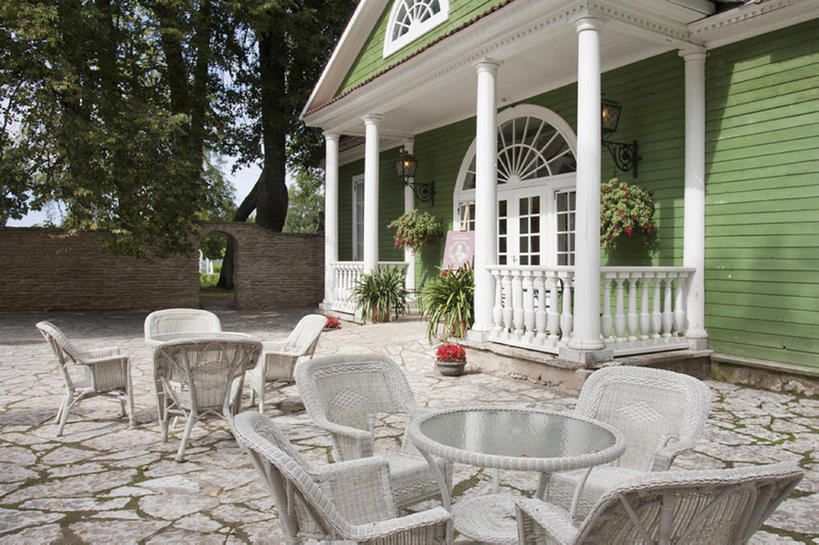 无人,横图,室外,白天,石头,建筑,酒店,椅子,爱沙尼亚,墙,书桌,财富,摄影,建造,前门,彩图,建筑结构,bj175