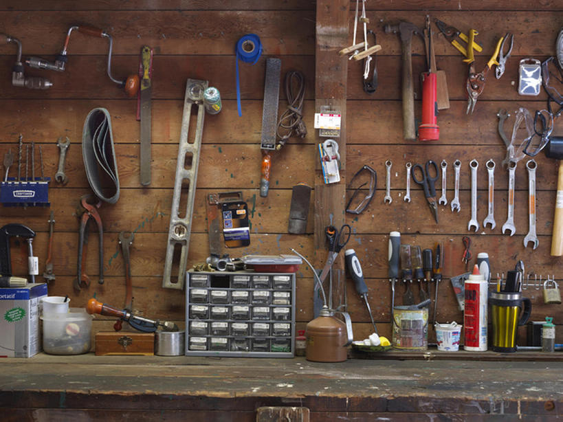 无人,横图,室内,储藏室,窗户,加拿大,吊挂,悬挂,木制,锤子,工具,钳子,凌乱,挂,棚,服务,摄影,多样,修理,部分,便利,金属丝,选择,工作台,槌棒,大不列颠哥伦比亚,木工,彩图,bj175