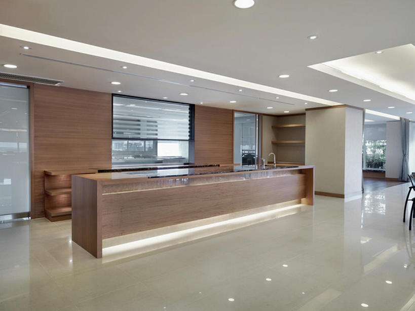 无人,办公室,横图,室内,留白,时尚,天花板,酒店,一排,整齐,反射,木制,水槽,大理石,干净,现代,排列,摄影,收银台,风格,队列,华贵,接待员,彩图,bj175