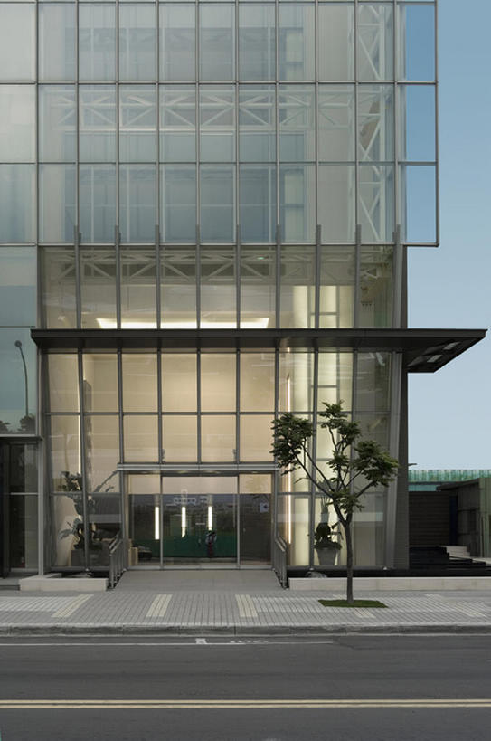 无人,竖图,商务,门,城市,建筑,玻璃,北京,中国,亚洲,拉门,首都,现代,建筑物,树,办公大楼,摄影,建造,风格,企业,公司,都市风光,前门,东亚,中华人民共和国,北京市,京,北平,华北地区,传感器,设计,彩图,高层建筑,当代,北京CBD,北京商务中心区,中国北京大北窑,bj175